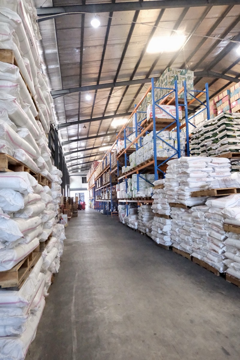 Stok sembako & sacks gudang AMD